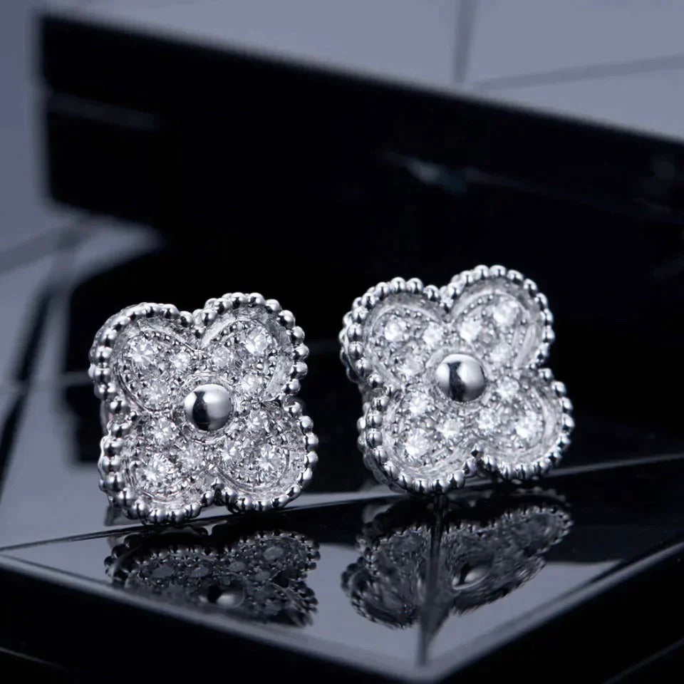 [Polaidi Jewelry]CLOVER 1 MOTIFS DIAMOND STUD EARRINGS SILVER
