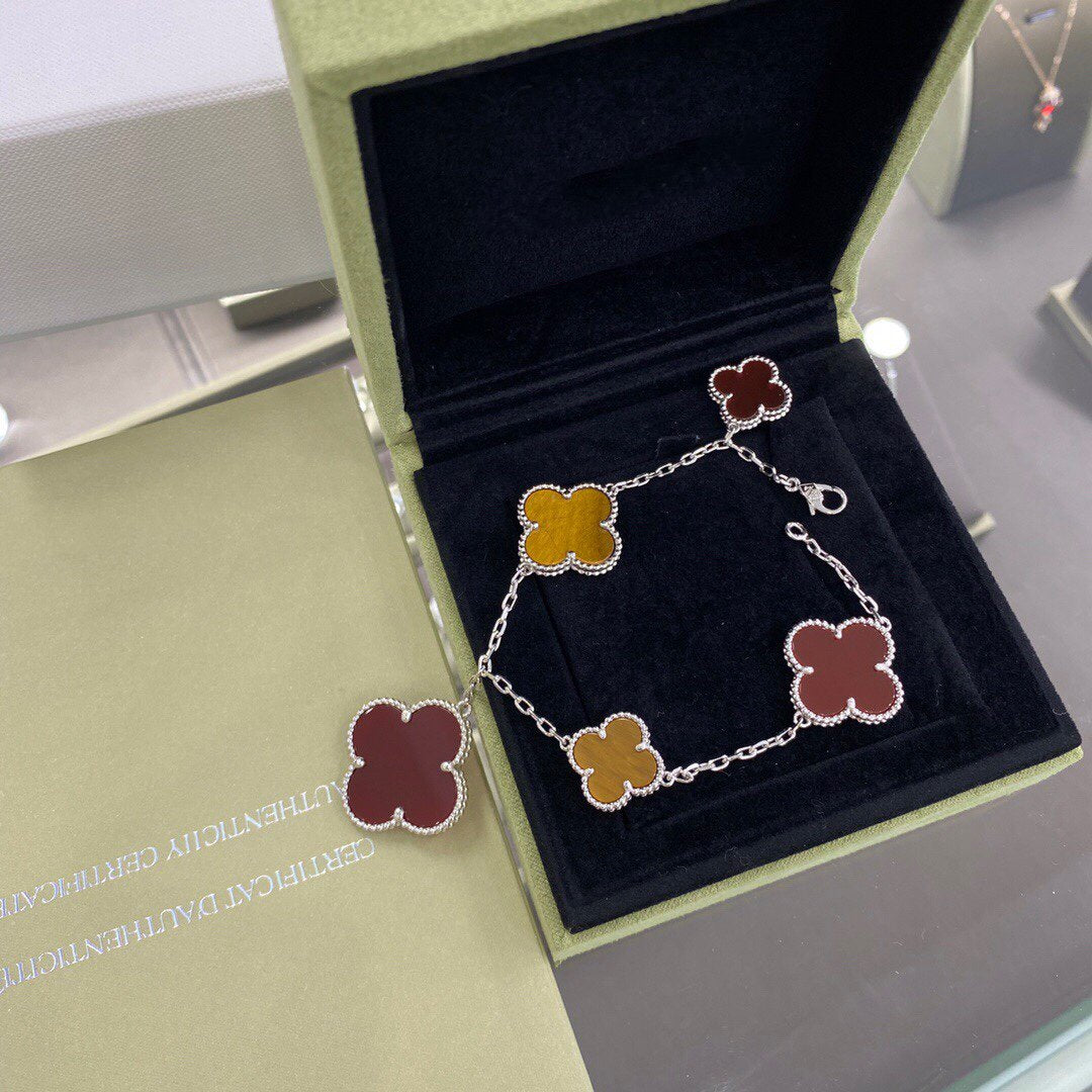[：Polaidi Jewelry]クローバー 5モチーフ シルバー カーネリアン タイガーアイ ブレスレット