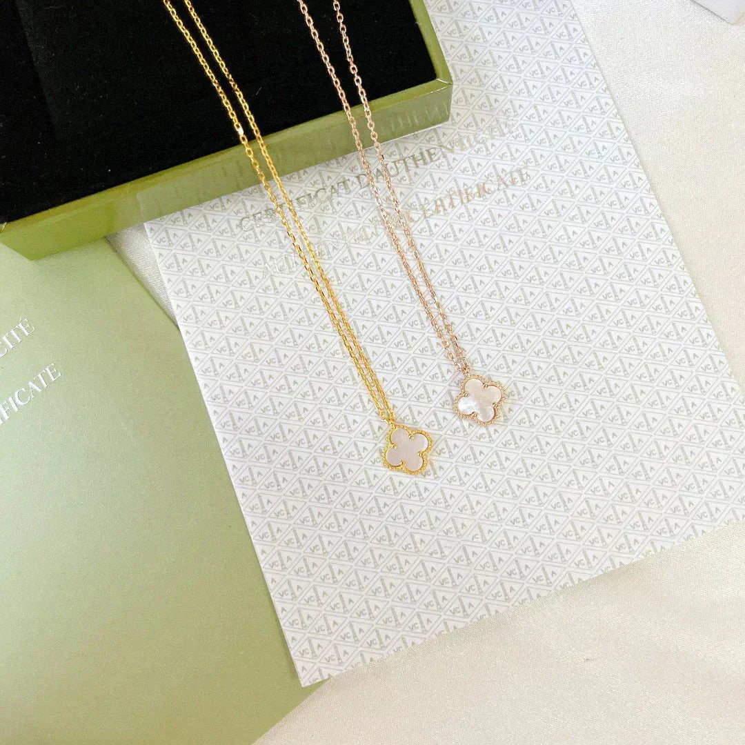[Polaidi Jewelry]CLOVER MINI 9.5MM WHITE MOTHER-OF-PEARL NECKLACE