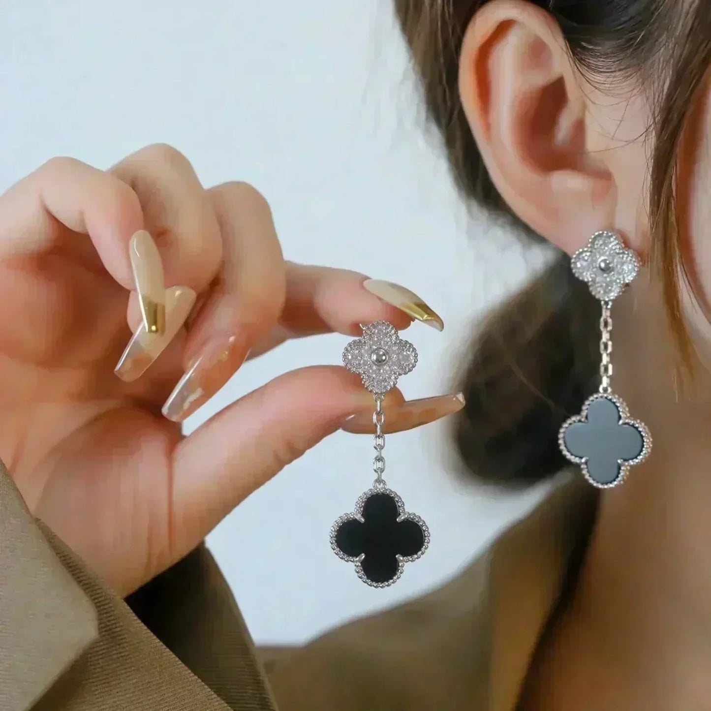 [：Polaidi Jewelry]CLOVER 2 MOTIFS  DIAMOND ONYX EARRINGS SILVER