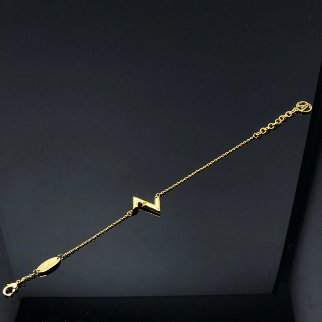 [：Polaidi Jewelry]VOLT LV LOGO BRACELET