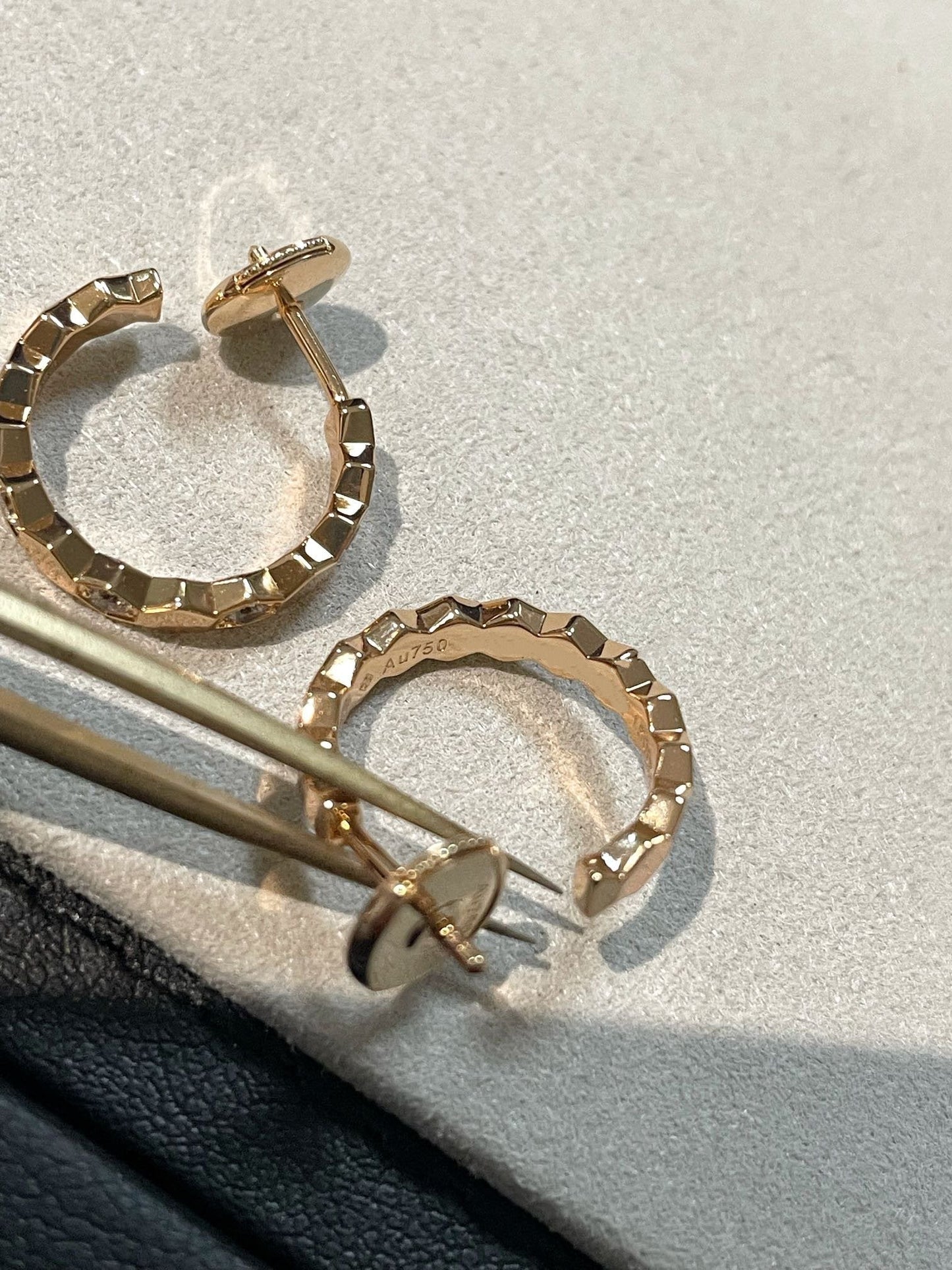 [：Polaidi Jewelry]Hollow Design Four-Leaf Clover Flower Shape Earrings