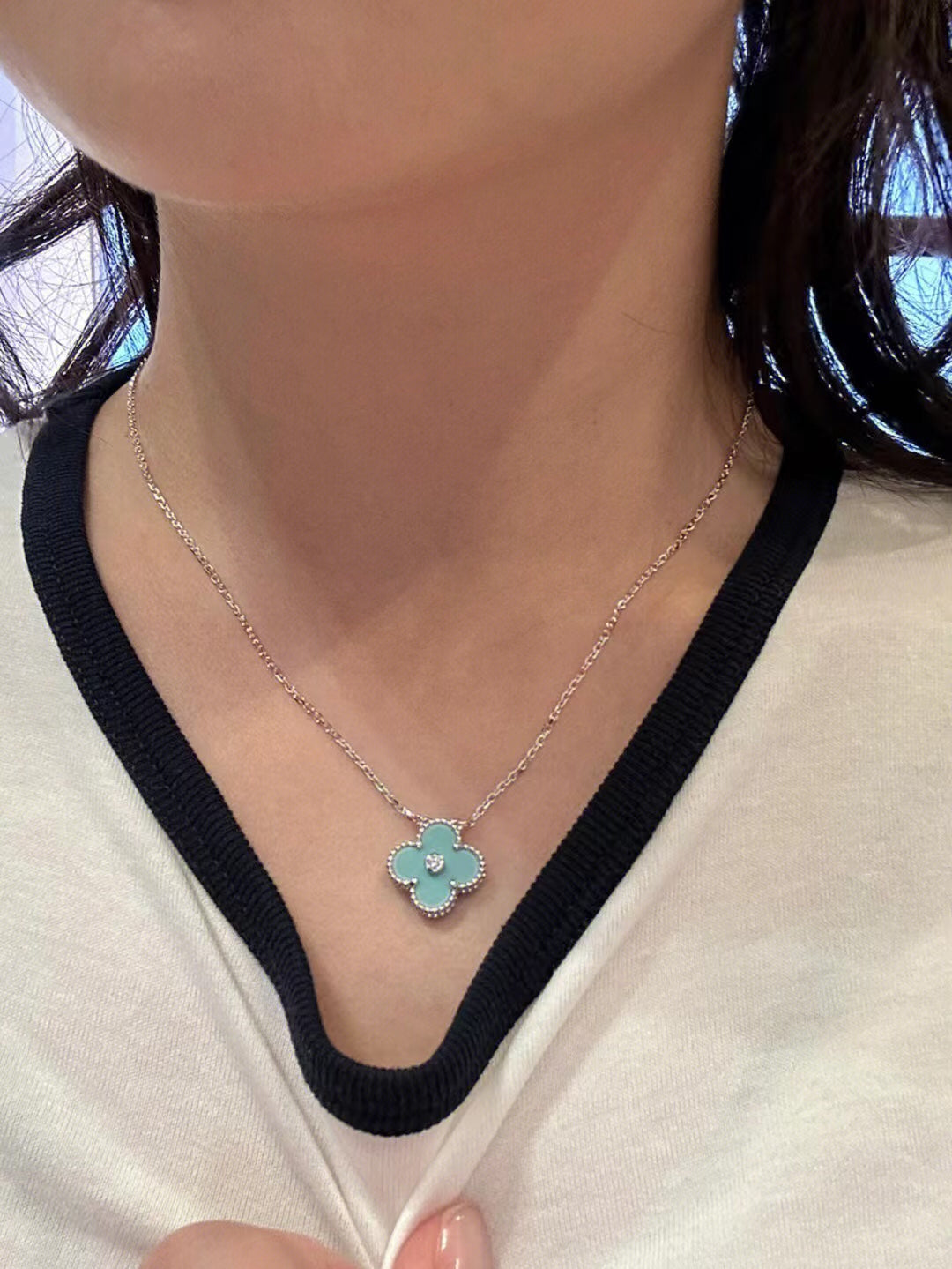 [Polaidi Jewelry]CLOVER 1 DIAMOND LIGHT BLUE SILVER NECKLACE