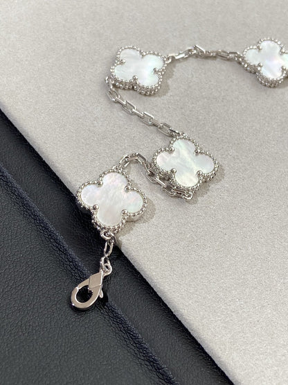 [：Polaidi Jewelry]クローバー シルバー マザーオブパール 5モチーフ ブレスレット
