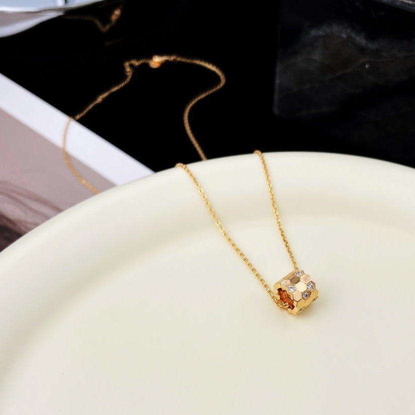 [：Polaidi Jewelry]BEE MINI PEDANT DIAMOND NECKLACE