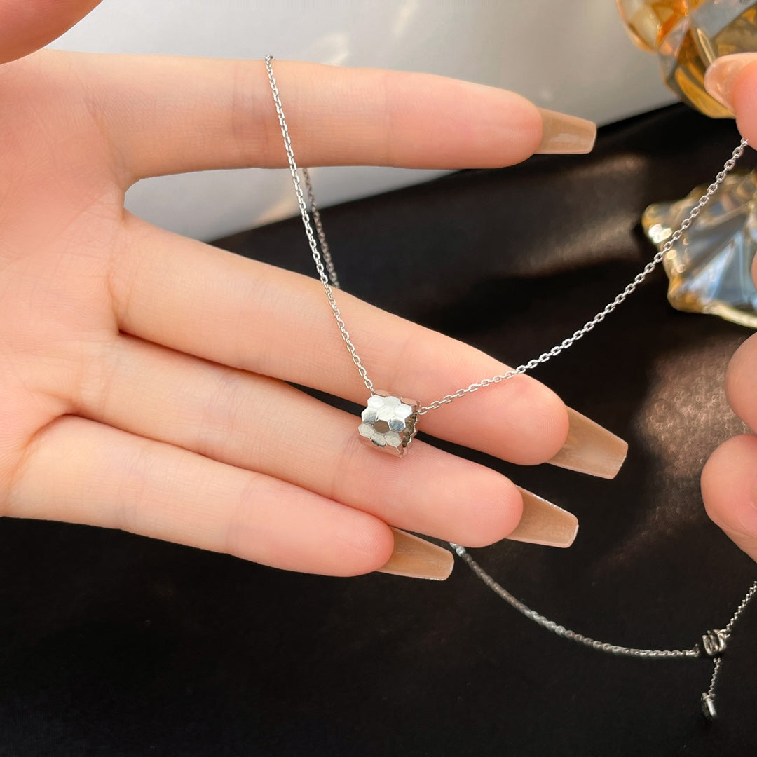 [：Polaidi Jewelry]BEE MINI NECKLACE