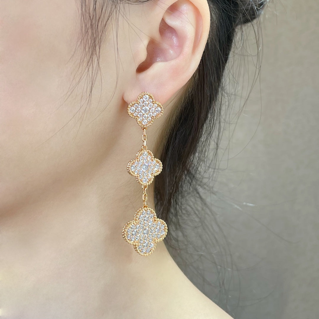 [Polaidi Jewelry]CLOVER 3 MOTIFS DIAMOND PAVED ROSE GOLD EARRINGS