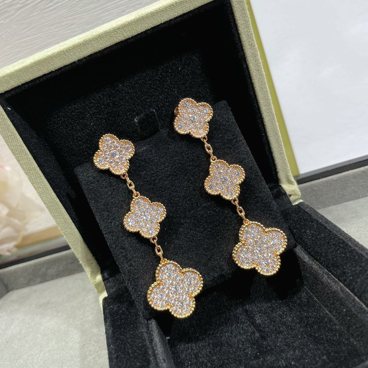 [Polaidi Jewelry]CLOVER 3 MOTIFS DIAMOND PAVED ROSE GOLD EARRINGS