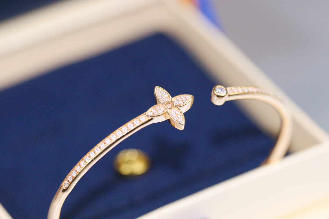 [Polaidi Jewelry]IDYLLE PINK GOLD OPEN BRACELET DIAMOND PAVED