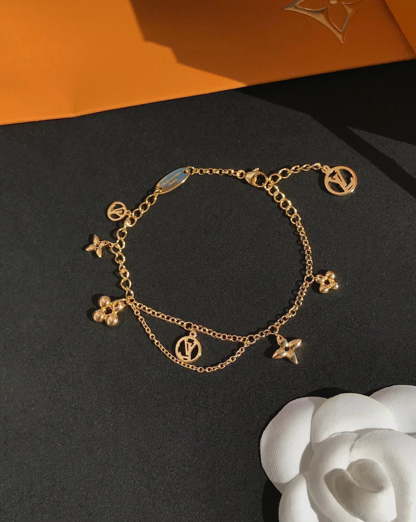 [Polaidi Jewelry]BLOOMING PINK GOLD MOP BRACELET