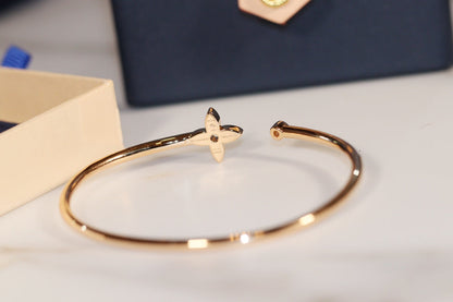 [Polaidi Jewelry]IDYLLE GOLD OPEN BRACELET DIAMOND PAVED