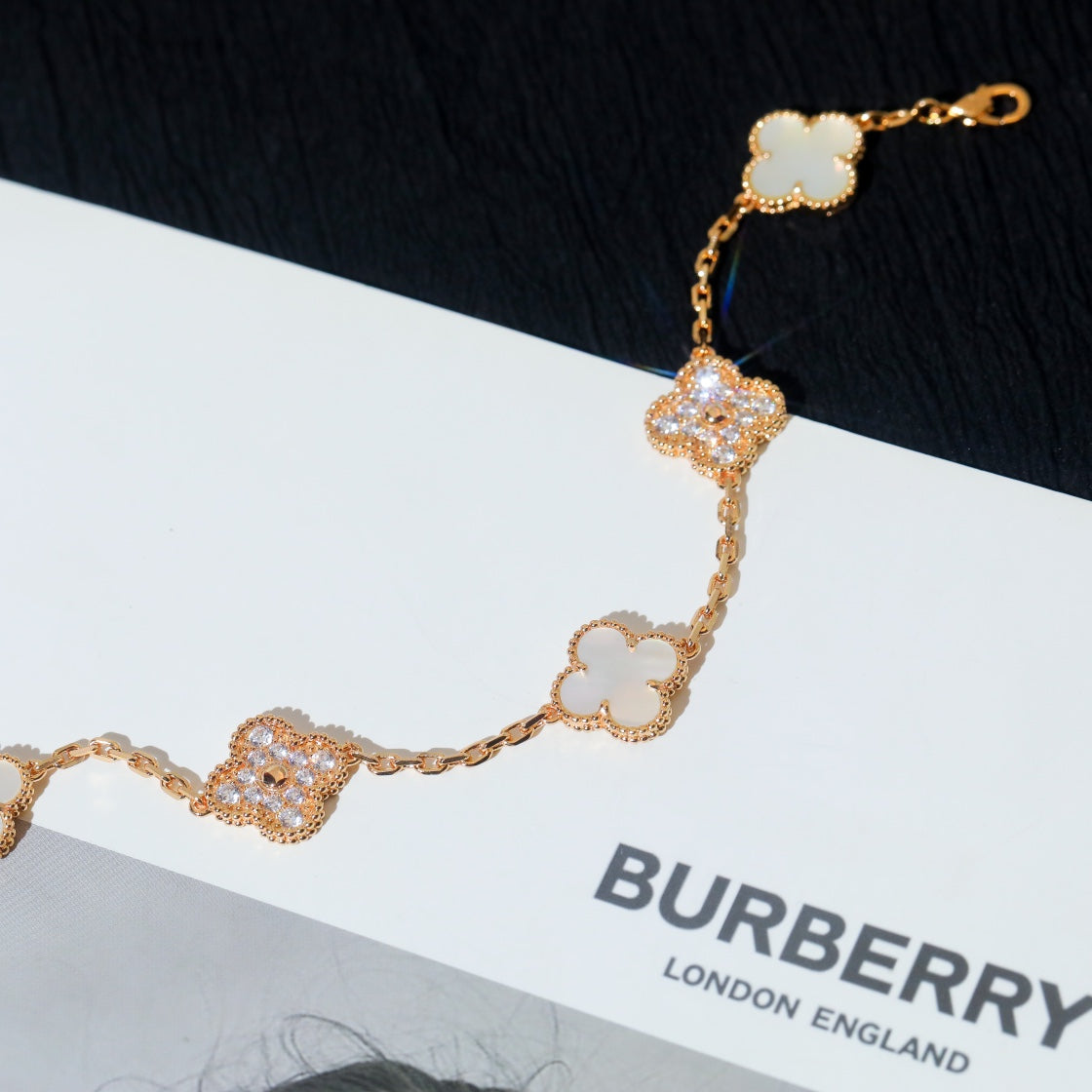 [：Polaidi Jewelry]CLOVER BRACELET 5 MOTIF WHITE MOP DIAMOND