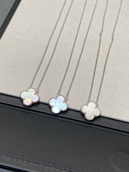 [Polaidi Jewelry]CLOVER MEDIUM SILVER WHITE MOP NECKLACE