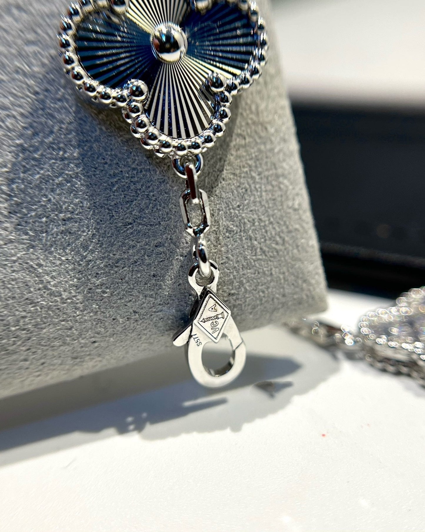 [Polaidi Jewelry] CLOVER 5 MOTIF LASER BRACELET COLLECTION