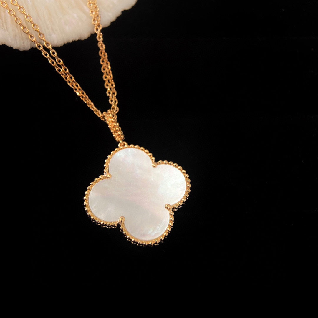 [：Polaidi Jewelry]CLOVER 25MM MOP LARGE PENDANT NECKLACE