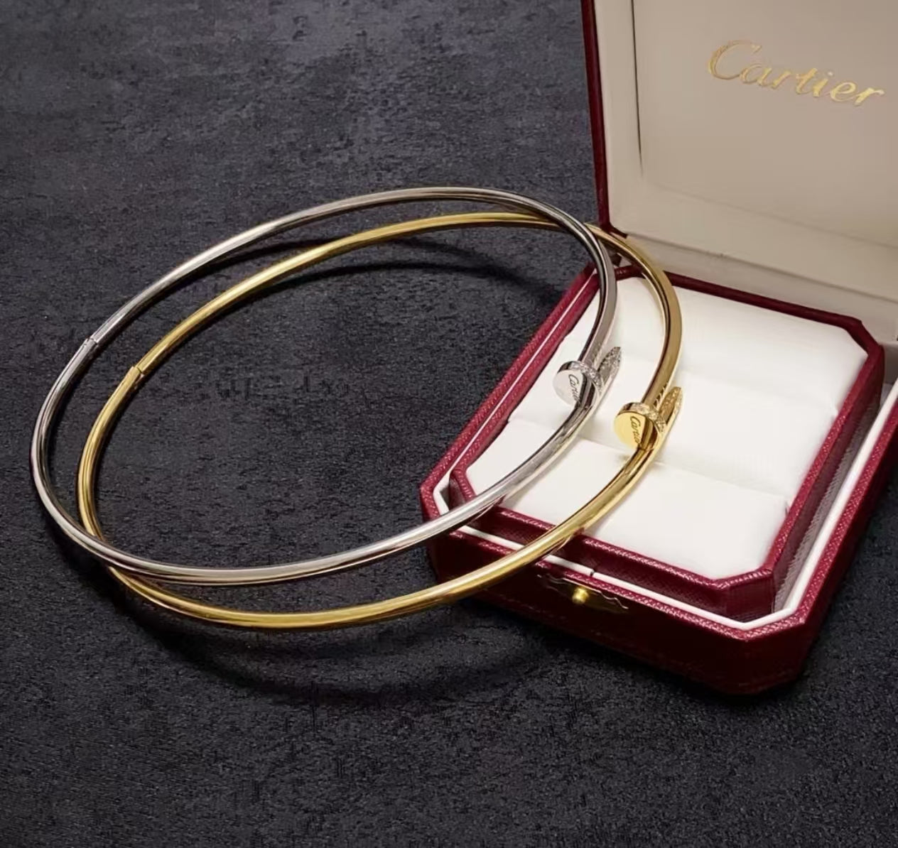 [：Polaidi Jewelry]ネイルダイヤモンドネックレス
