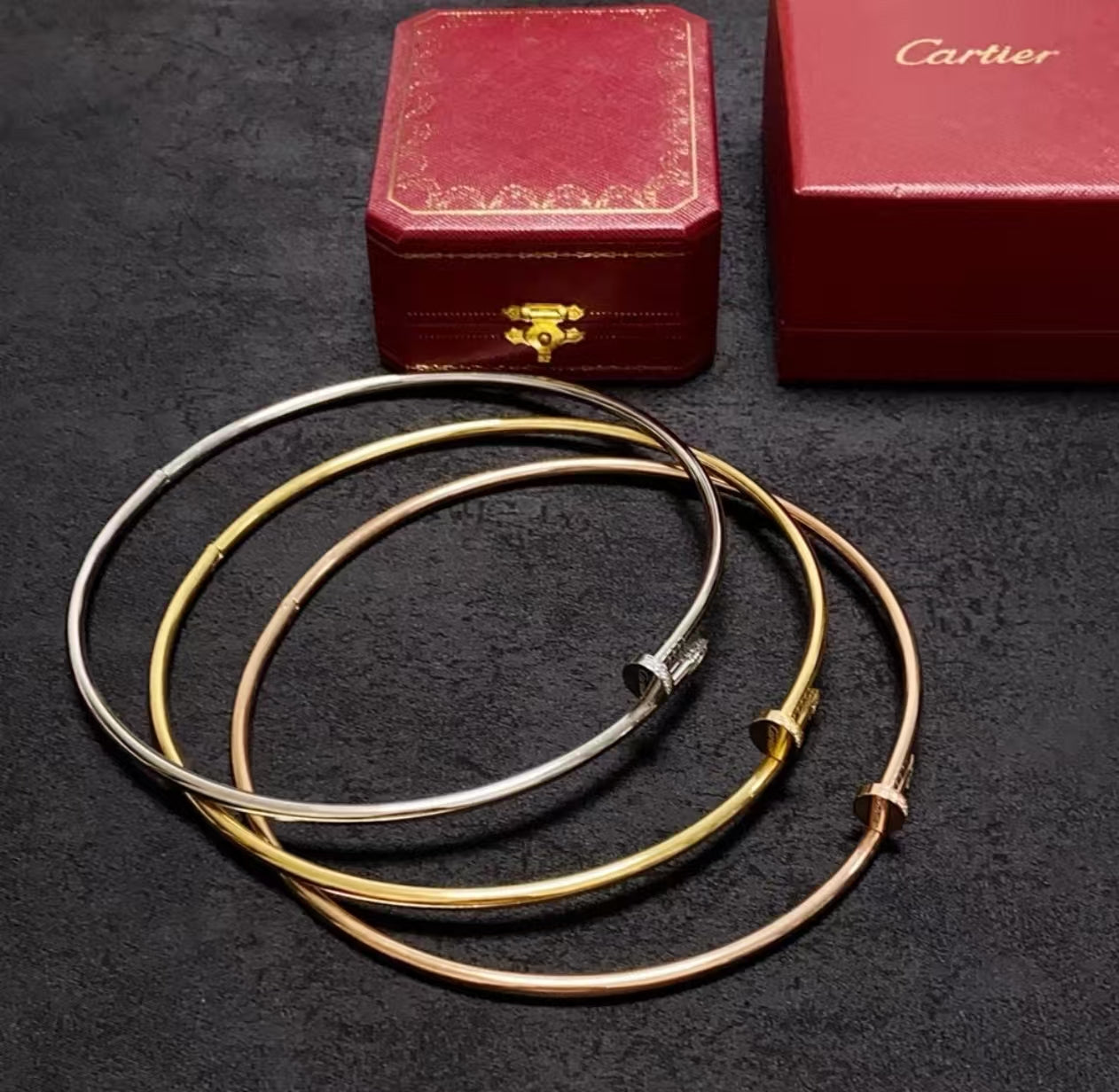 [：Polaidi Jewelry]ネイルダイヤモンドネックレス