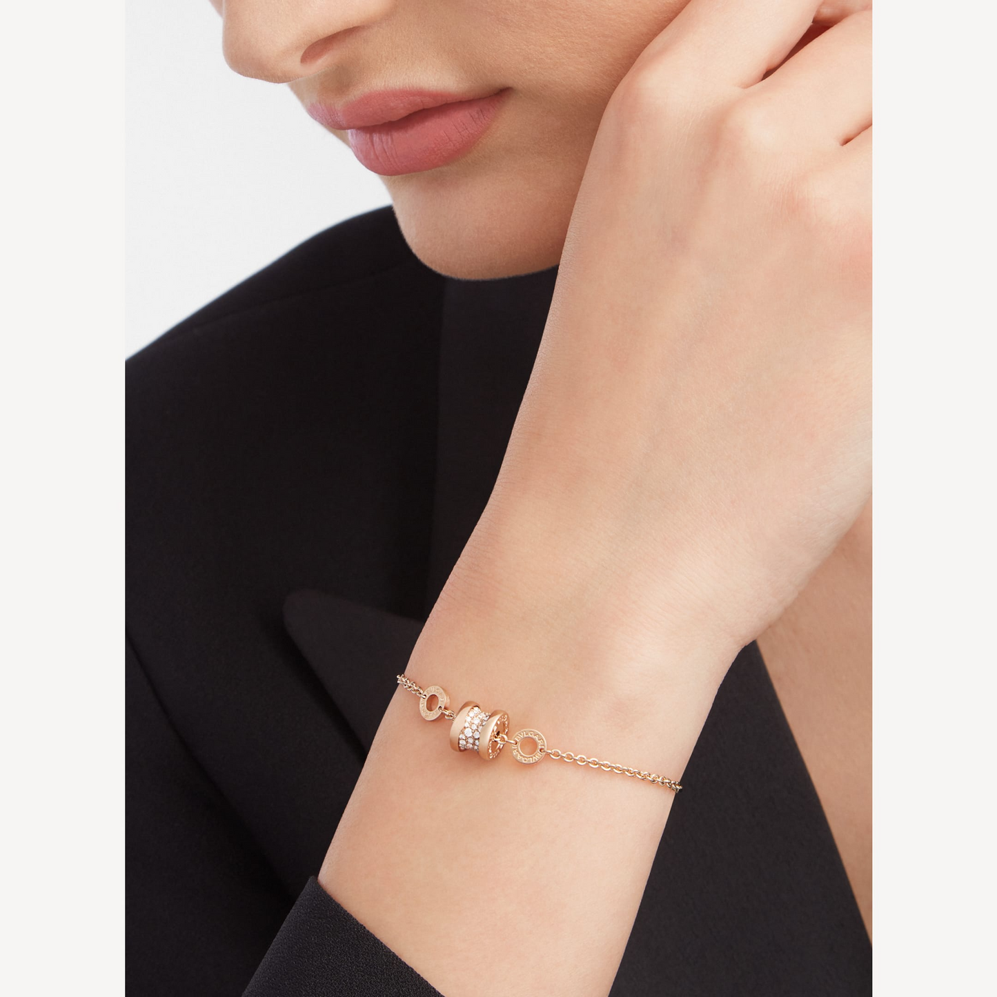 [Polaidi Jewelry]ZERO 1 SOFT PINK GOLD WITH PAVED DIAMONDS ON THE SPIRAL BRACELET