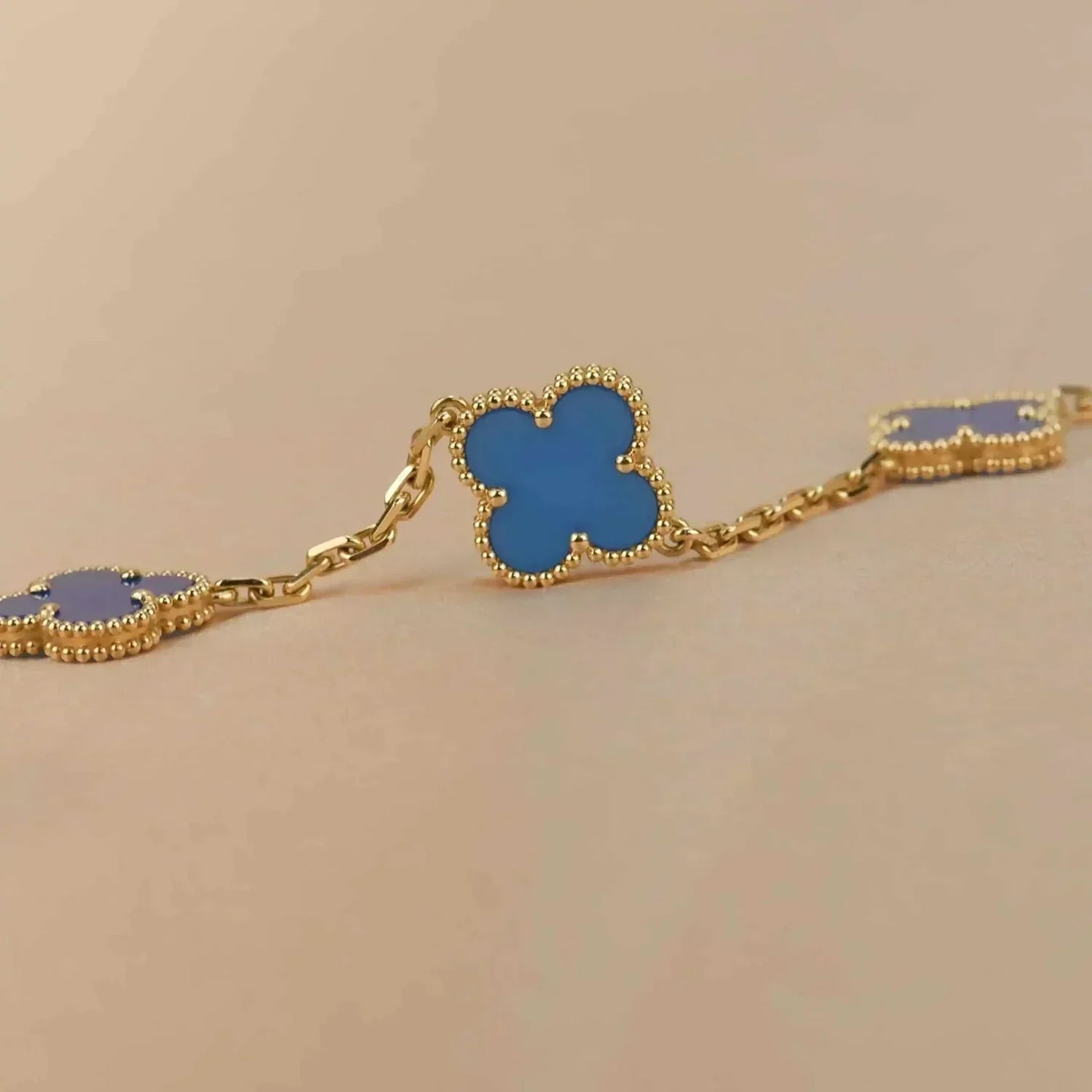[：Polaidi Jewelry]CLOVER 5 MOTIFS BLUE AGATE BRACELET