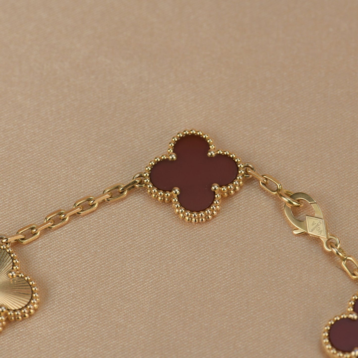[：Polaidi Jewelry]CLOVER  5 MOTIFS CARNELIAN GOLD BRACELET