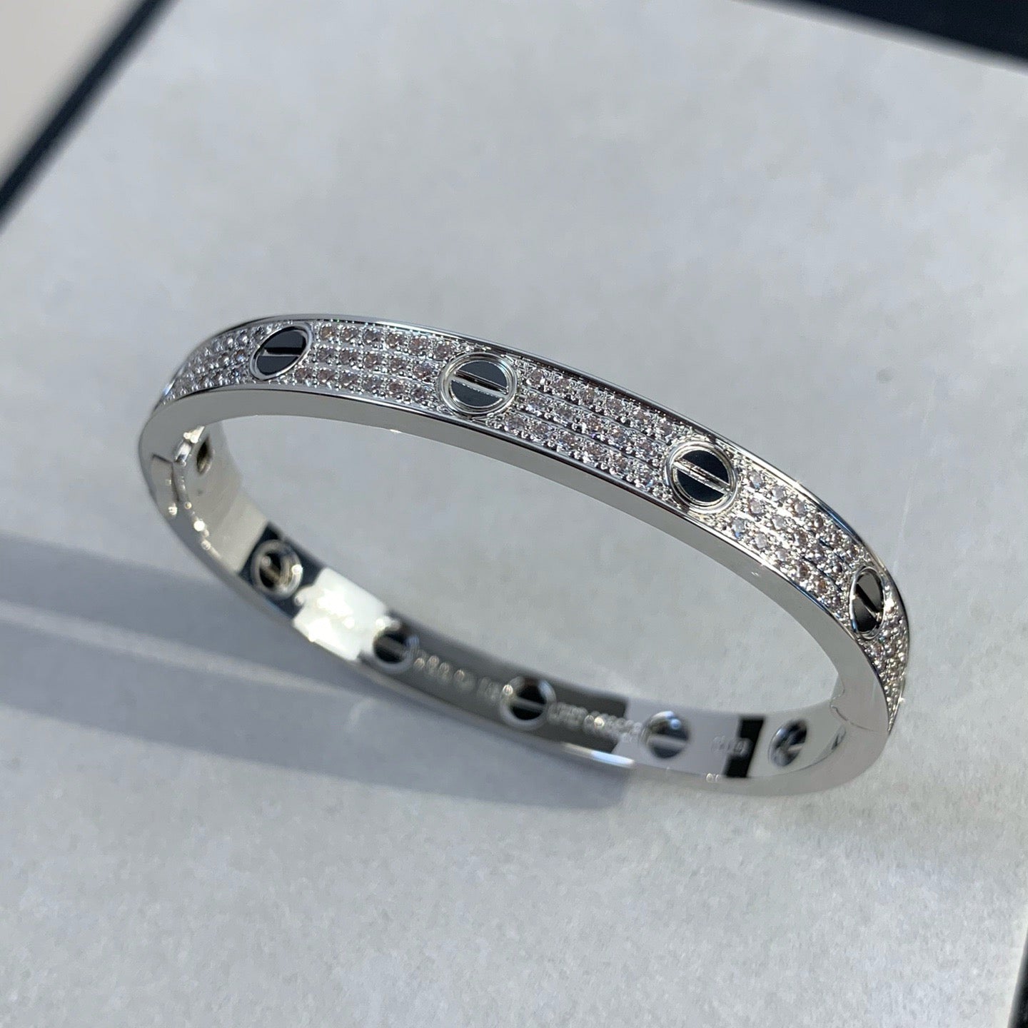 [：Polaidi Jewelry]LOVEブレスレット 6.1MM ダイヤモンドパヴェ セラミック