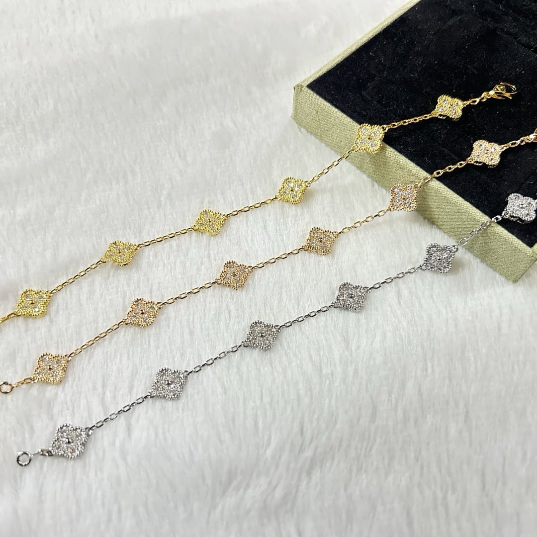 [：Polaidi Jewelry]CLOVER 6 MOTIF DIAMOND BRACELET