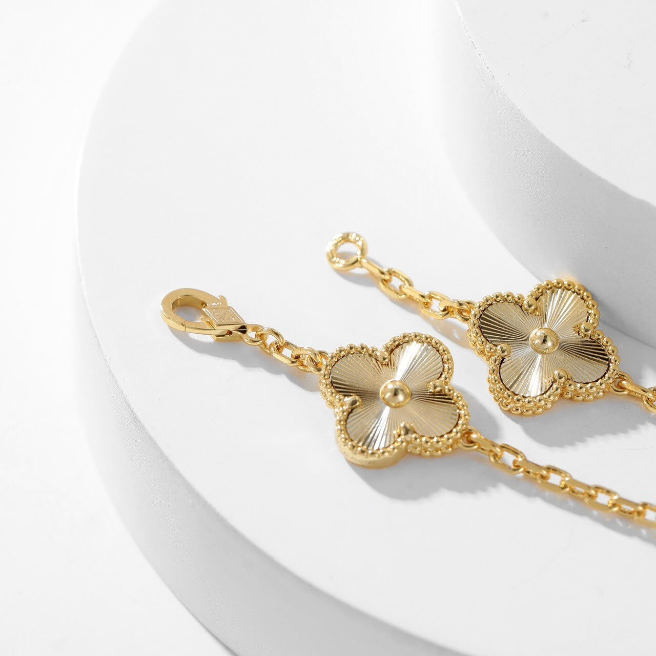 [：Polaidi Jewelry]CLOVER 10 MOTIFS LASER NECKLACE