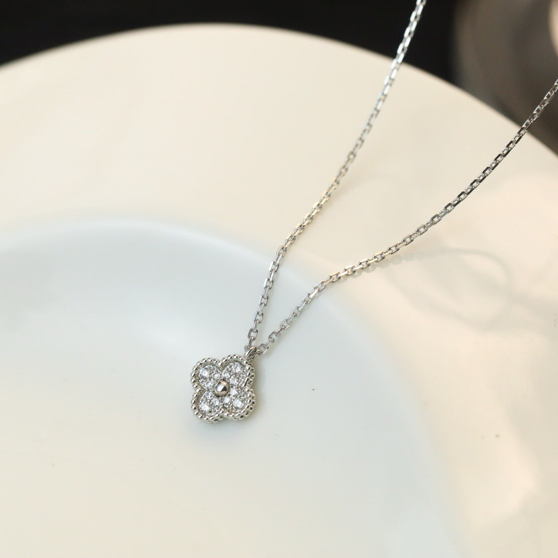 [：Polaidi Jewelry]CLOVER MINI 9.5MM PENDANT DIAMOND NECKLACE