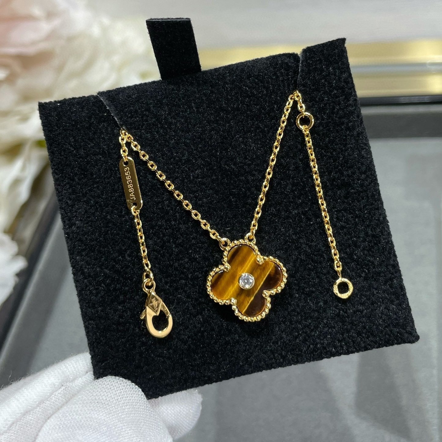 [Polaidi Jewelry]CLOVER 15MM DIAMOND AND YELLOW TIGER'S EYE AGATE necklace