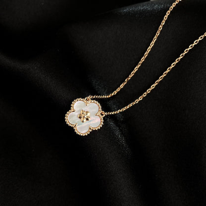 [：Polaidi Jewelry]LUCKY  WHITE MOP  PLUM BLOSSOM NECKLACE