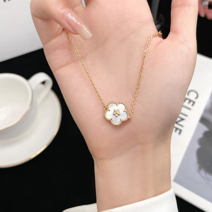 [：Polaidi Jewelry]LUCKY WHITE MOP PLUM BLOSSOM  BRACELET