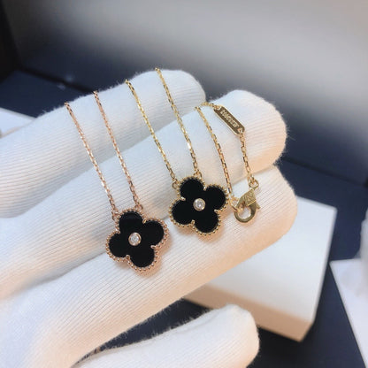 [Polaidi Jewelry]CLOVER 15MM DIAMOND ONYX NECKLACE