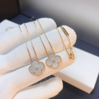 [Polaidi Jewelry]CLOVER 15MM DIAMOND WHITE FRITILLARIA NECKLACE