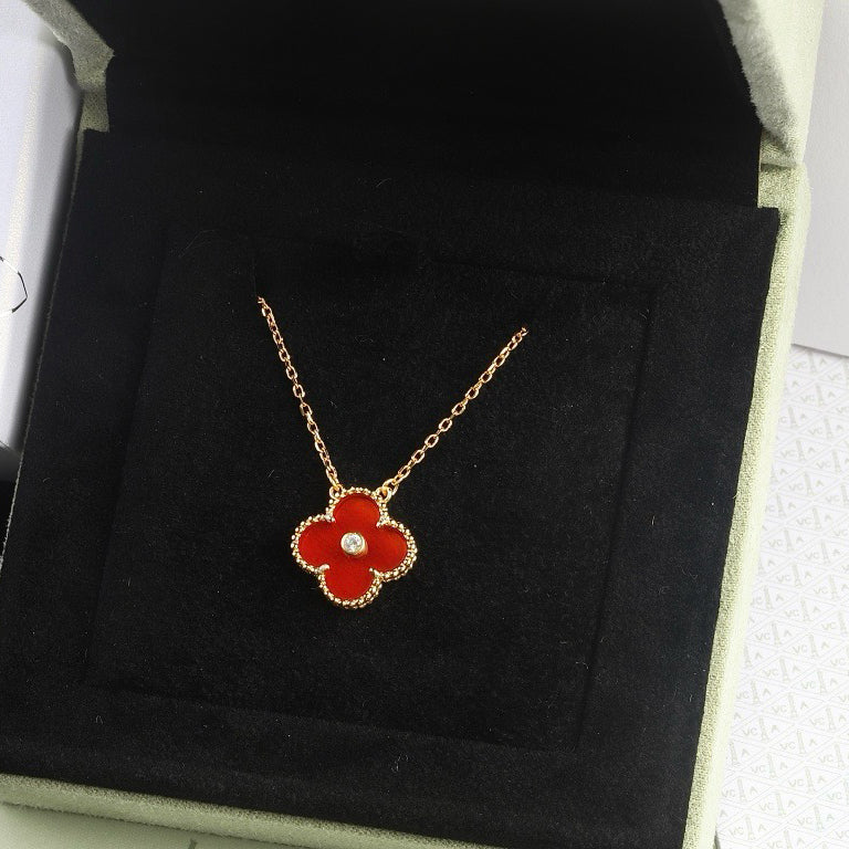 [：Polaidi Jewelry]CLOVER 15MM DIAMOND CARNELIAN NECKLACE