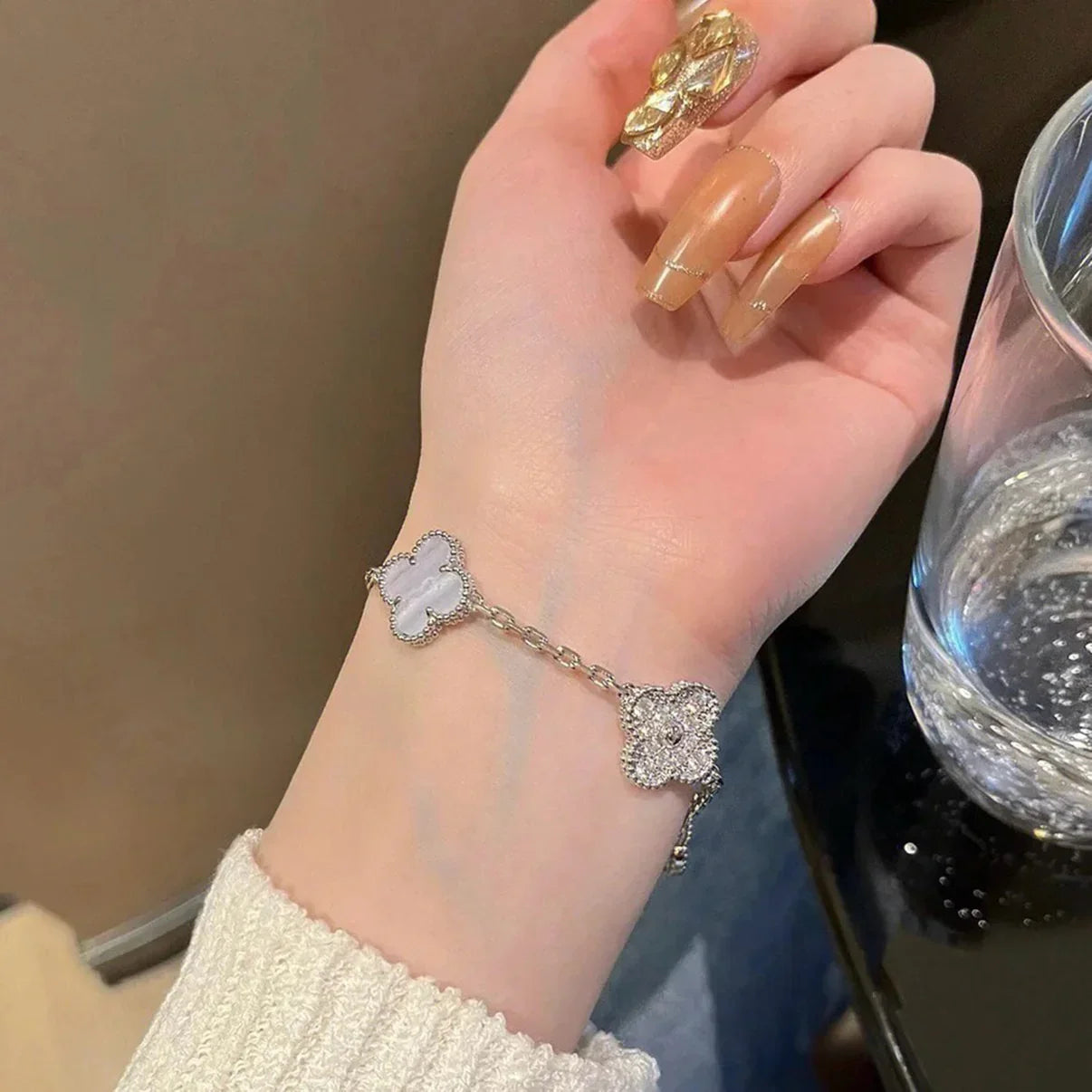 [Polaidi Jewelry] CLOVER 5 MOTIF PURPLE CHALCEDONY BRACELET COLLECTION