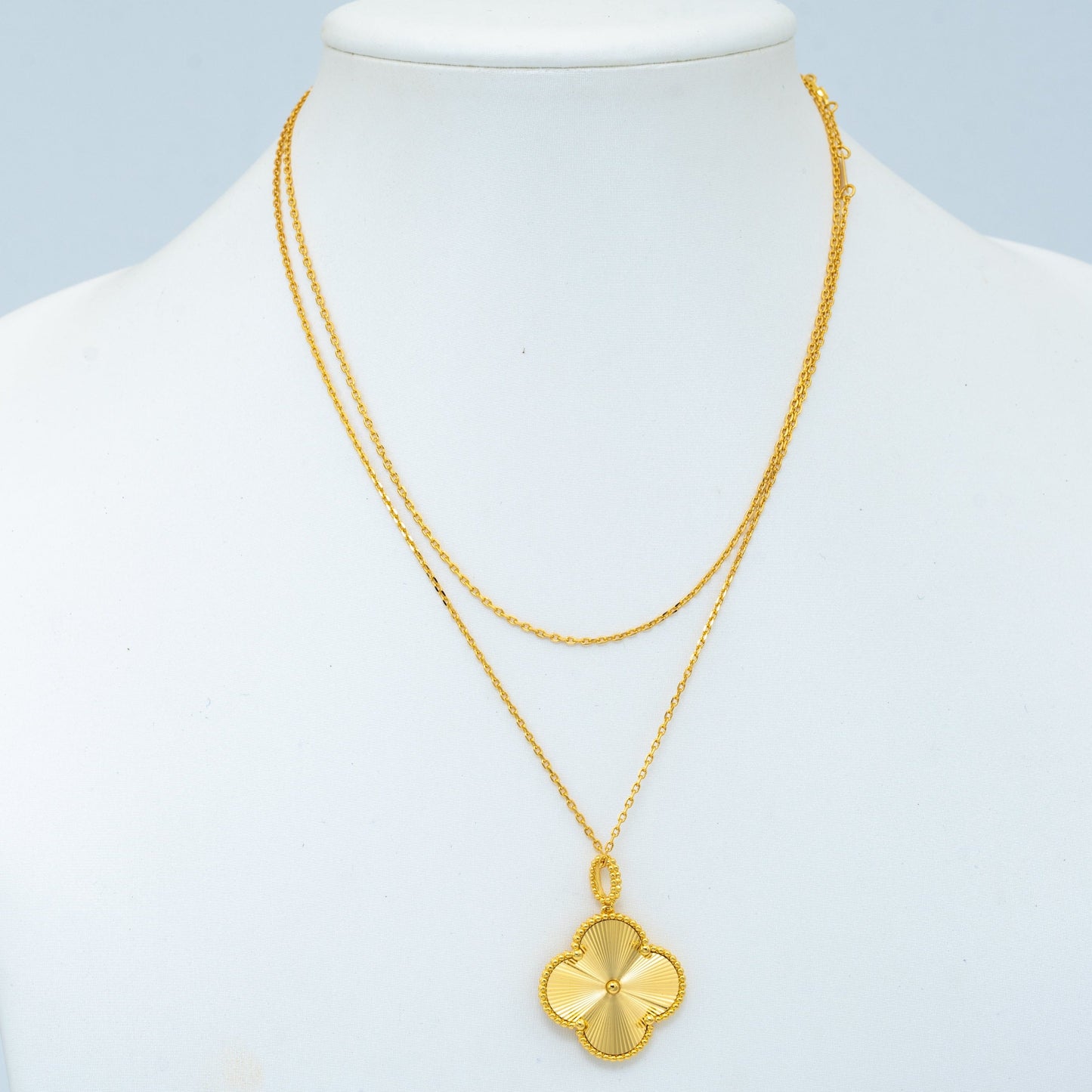 [：Polaidi Jewelry]CLOVER 25MM PEDANT NECKLACE GOLD
