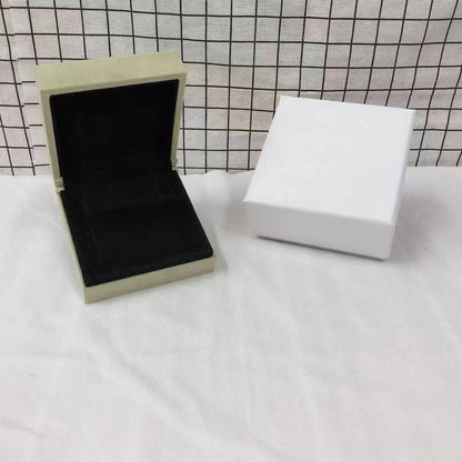 [POLAIDI] VA CLOVER BOX GIFT BAG