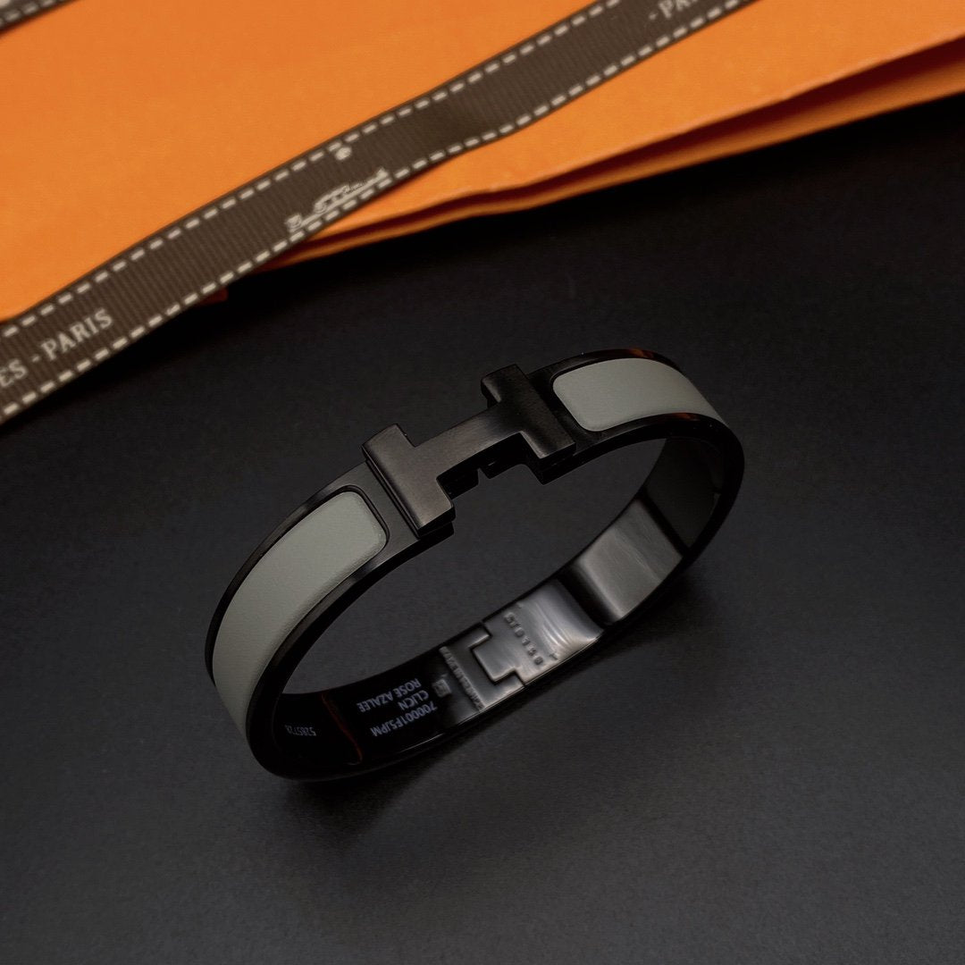 [Polaidi Jewelry]CLIC HM SO BLACK GREY BRACELET