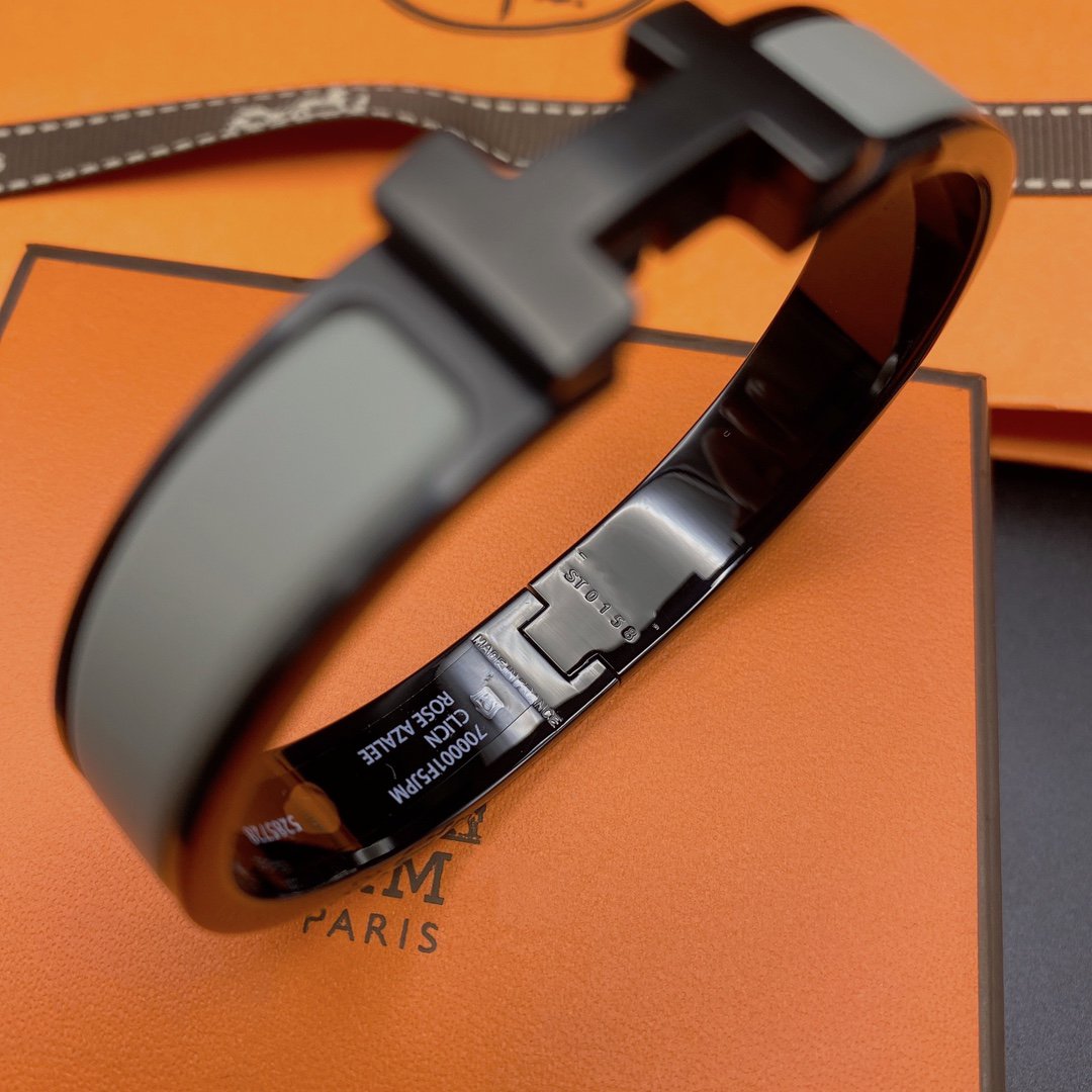 [Polaidi Jewelry]CLIC HM SO BLACK GREY BRACELET