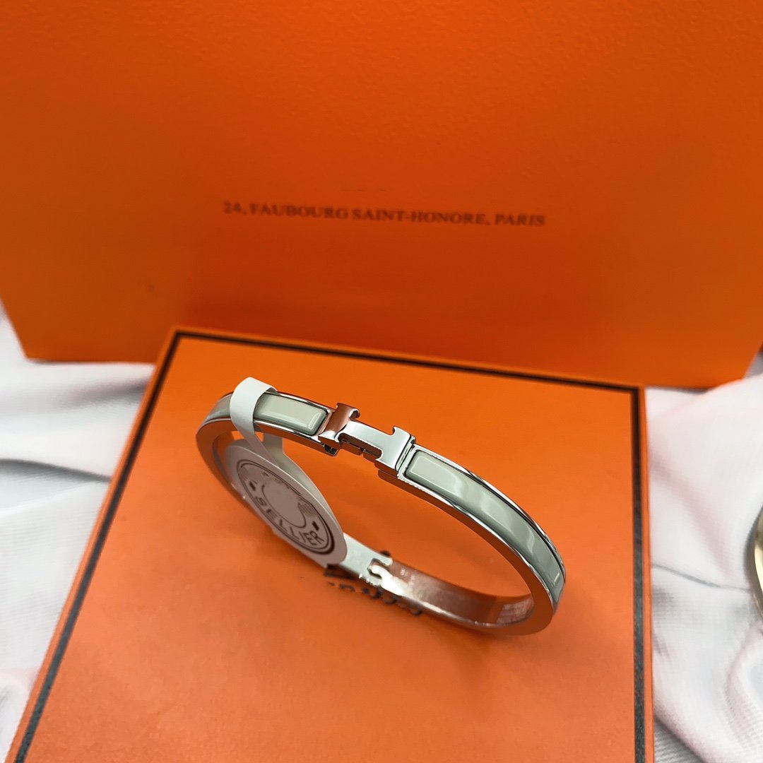 [：Polaidi Jewelry]CLASSIC HM CLIC GREEN 8MM ENAMEL BRACELET