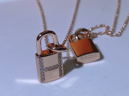 [Polaidi Jewelry]HM ADVANCED NICHE LOCK HEAD NECKLACE DIAMONDS