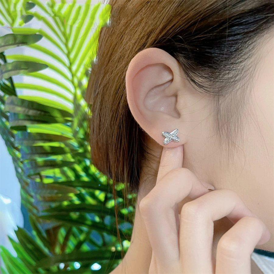 [Polaidi Jewelry]JEUX DE SILVER DIAMOND EARRINGS