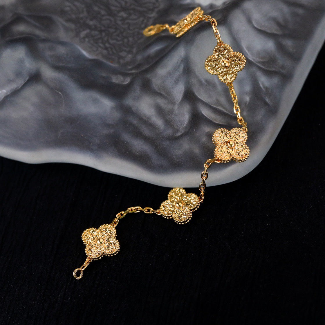 [：Polaidi Jewelry]CLOVER 5 MOTIFS BRONZING BRACELET