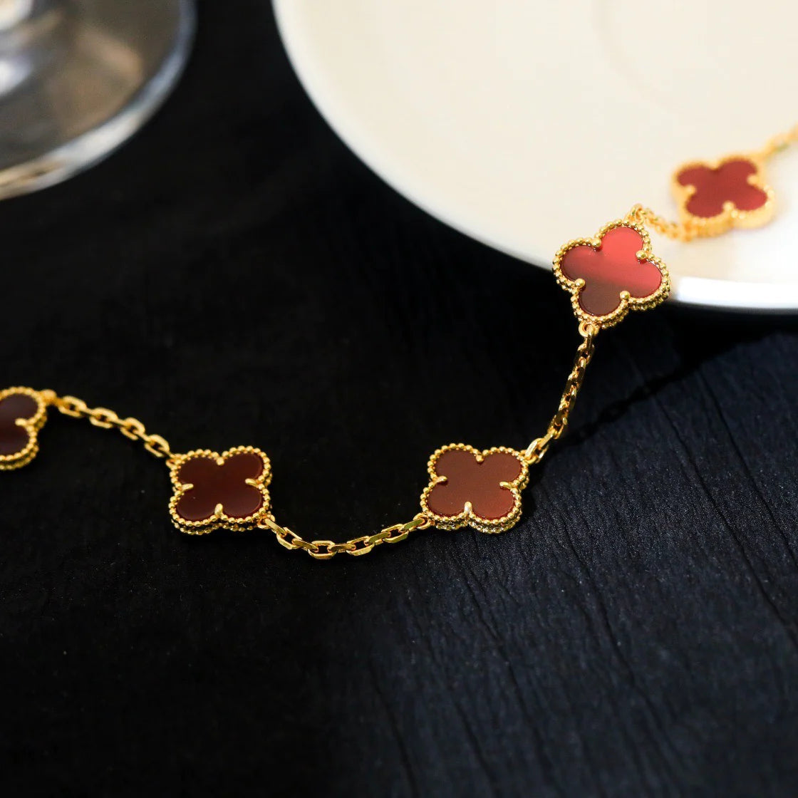 [：Polaidi Jewelry]CLOVER 5 MOTIFS RED AGATE  BRACELET