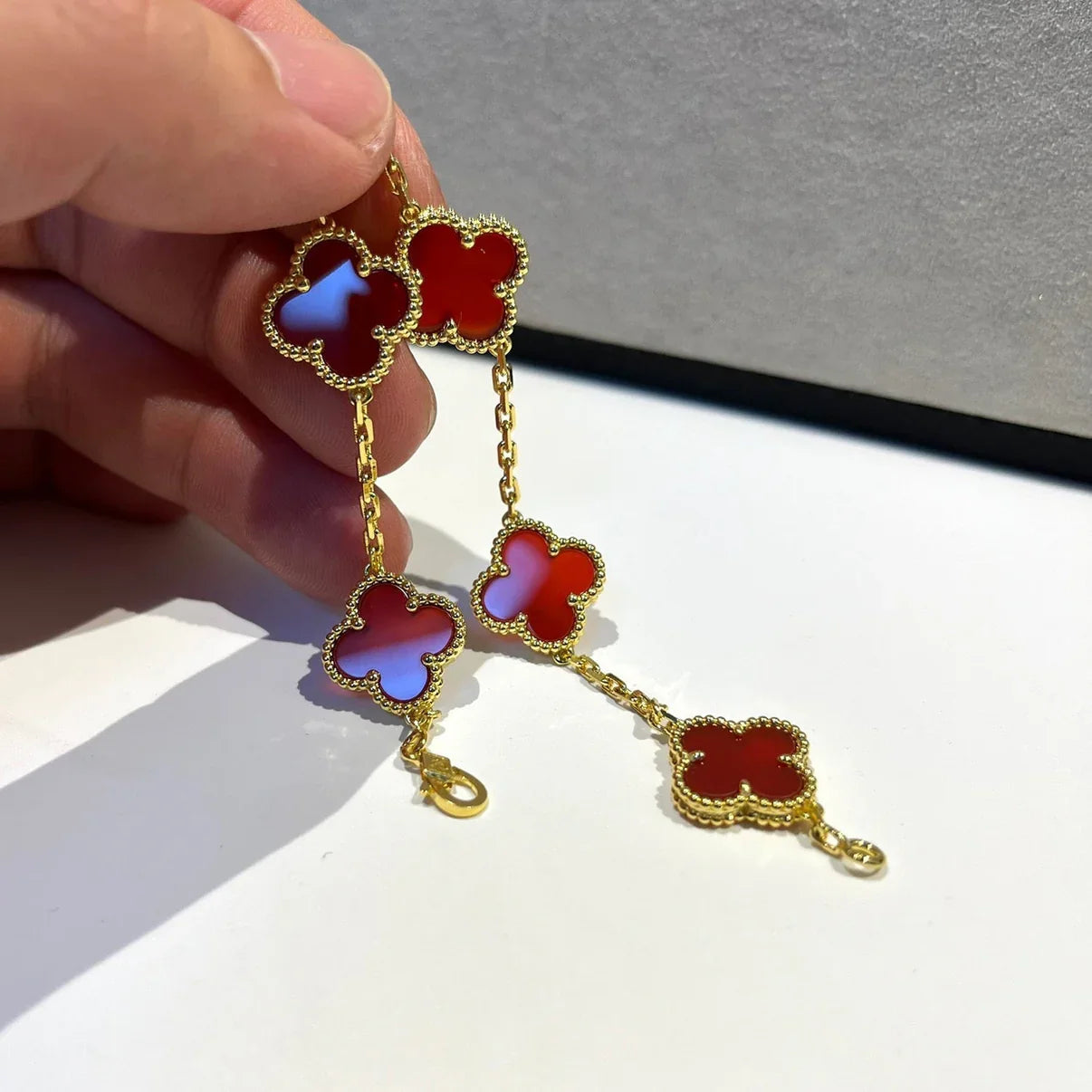 [Polaidi Jewelry] CLOVER 5 MOTIF RED CARNELIAN BRACELET COLLECTION