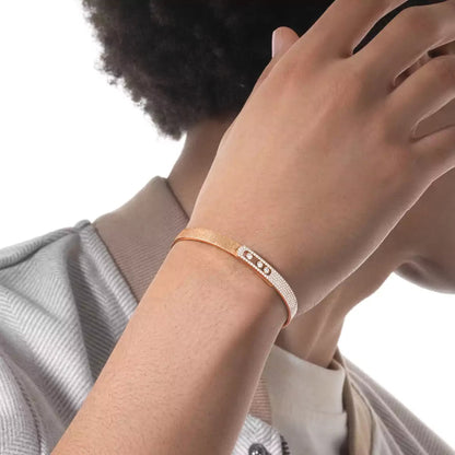 [Polaidi Jewelry]Move Noa Ciselé half pavé bangle