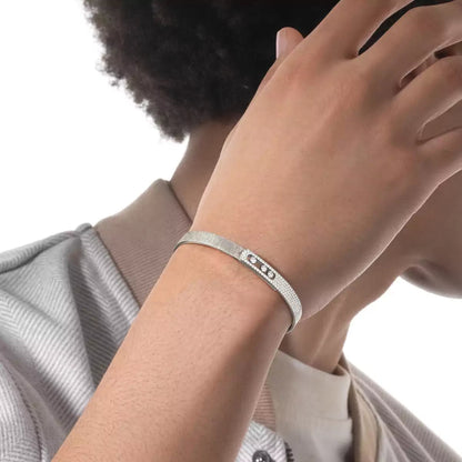[Polaidi Jewelry]Move Noa Ciselé half pavé bangle