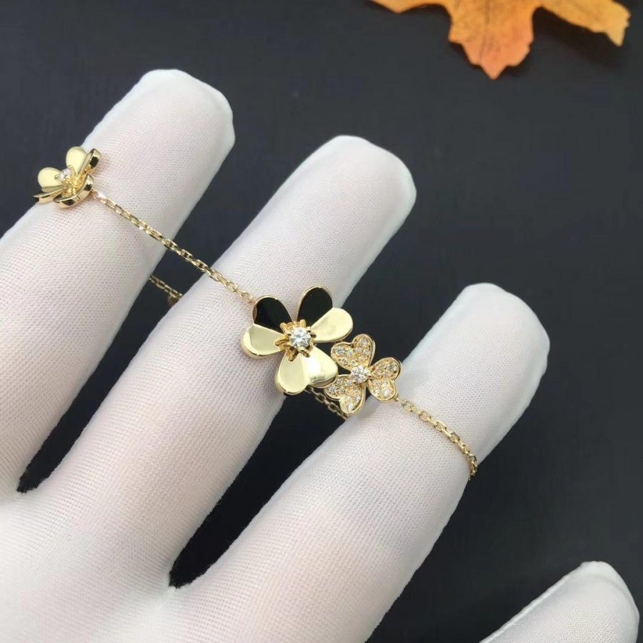 [：Polaidi Jewelry]FRIVOLE GOLD 5 FLOWERS BRACELET
