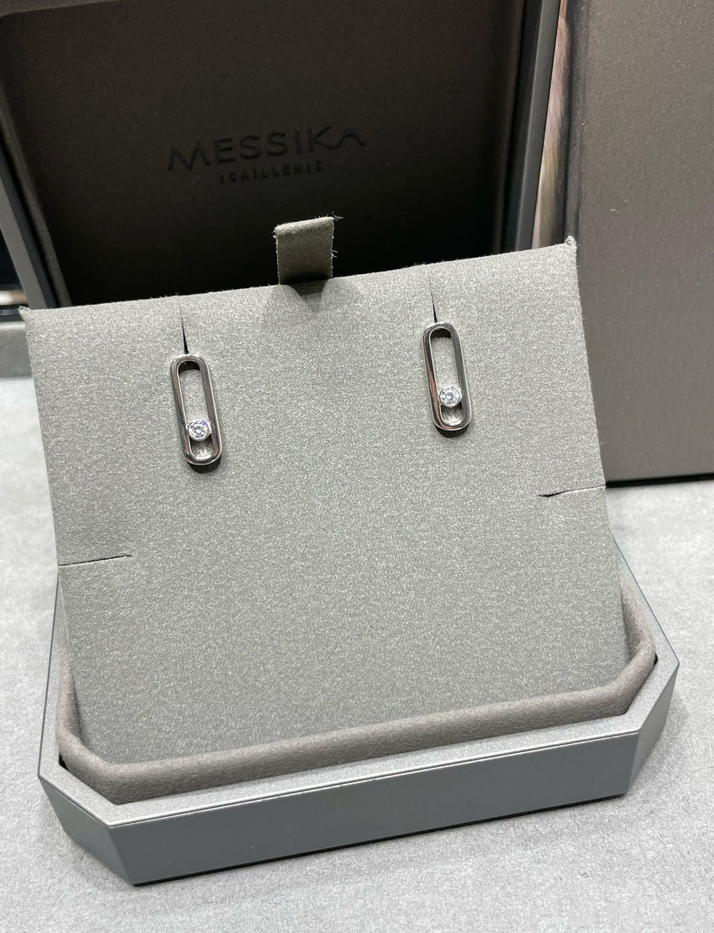[Polaidi Jewelry]MOVE UNO SMALL 1 DIAMOND EARRINGS