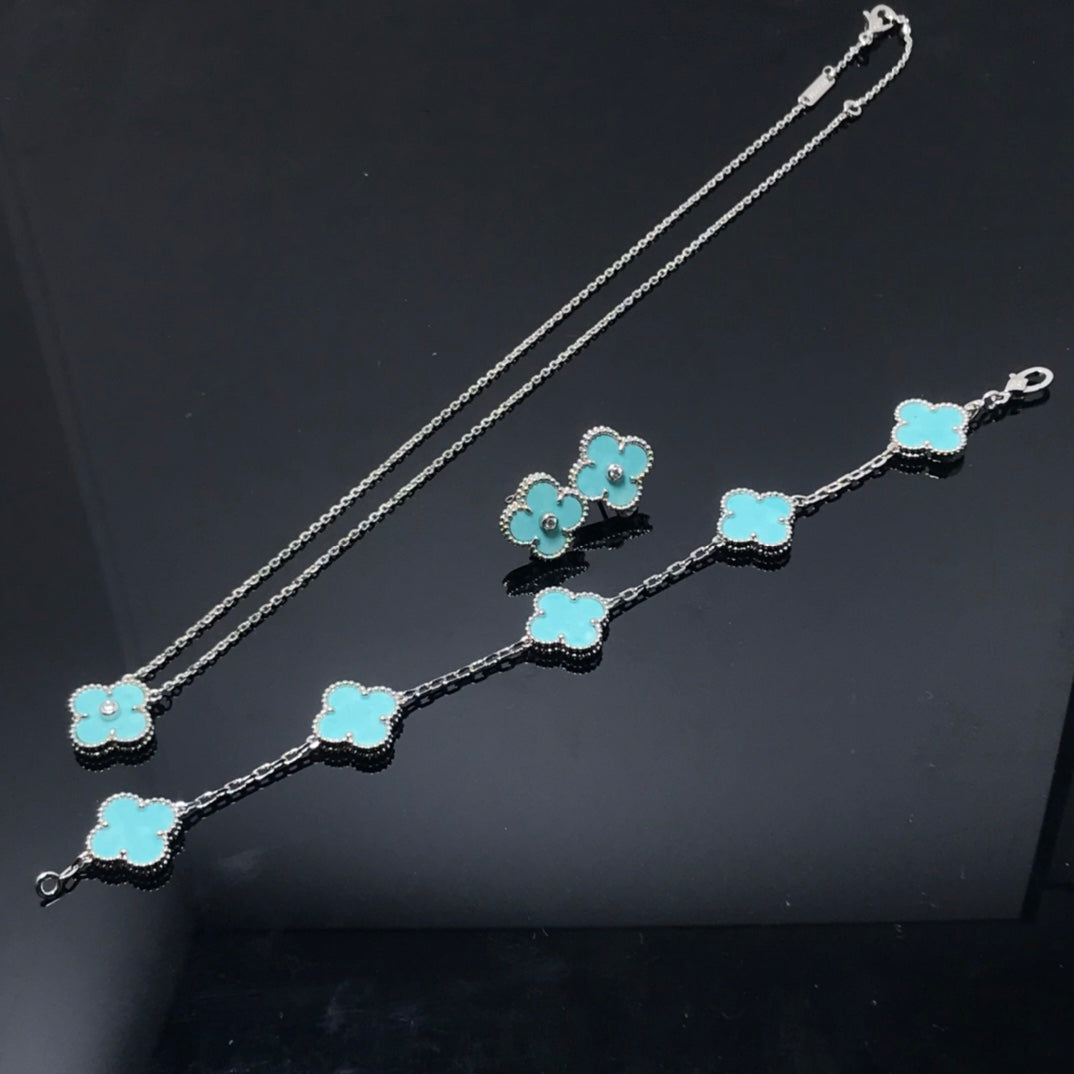 [：Polaidi Jewelry]CLOVER 1 DIAMOND BLUE SKY SILVER EARRINGS